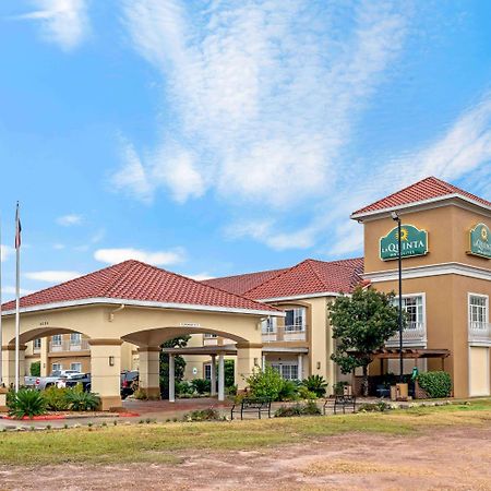 La Quinta By Wyndham Conroe Hotel Exterior foto