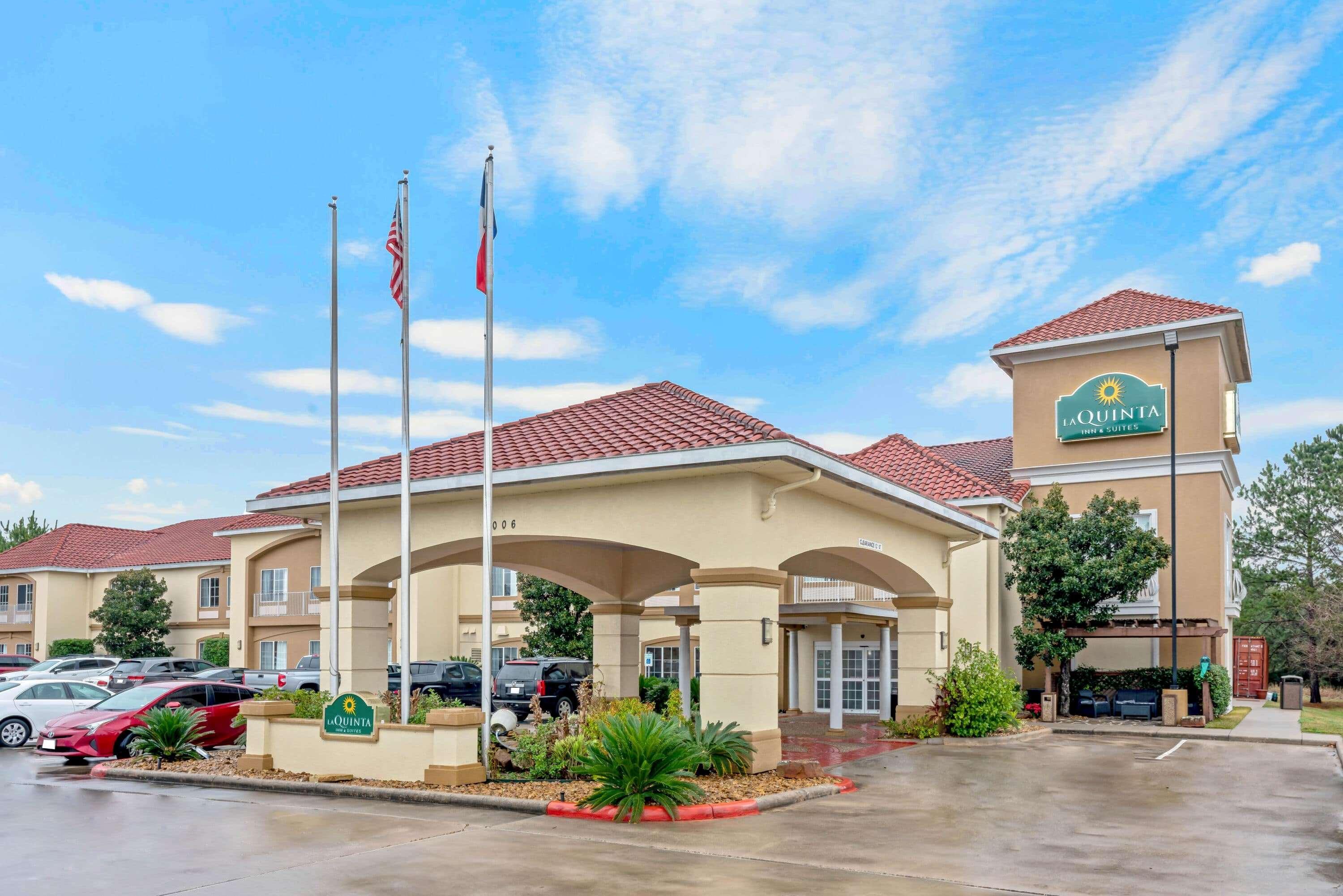 La Quinta By Wyndham Conroe Hotel Exterior foto