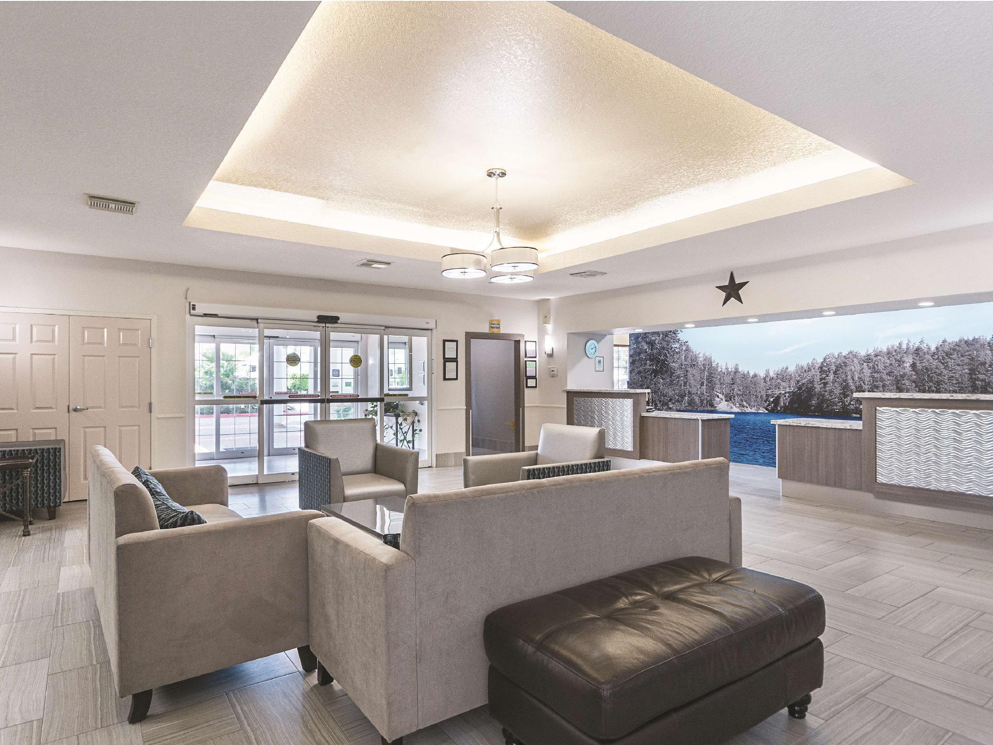 La Quinta By Wyndham Conroe Hotel Exterior foto